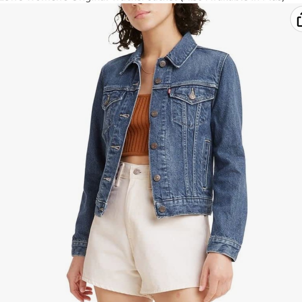 ✅SOLD ✅Denim jacket Levi’s size small
